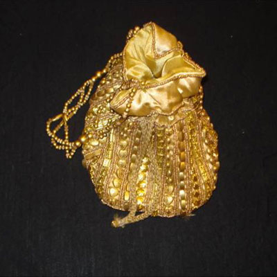 manufacturing and supplying Jewelry Pouches, Find here Satin Jewelry Bag manufacturers, suppliers & exporters in India, Find here Jewelry candy bags and Pouches 